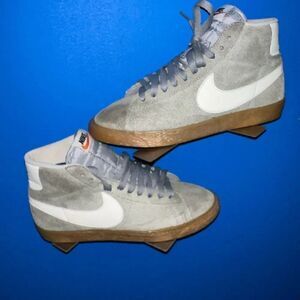 Nike Blazer Mid Suede Men’s Shoe Size 8 Gray / 518171-016